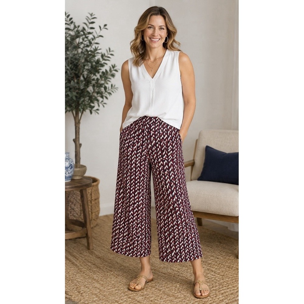Cabi Women's Small Kelly Wide Leg Cropped Pants Red Navy Chevron Stretch Pull On
